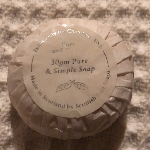 Pure & Simple 2-Small Luxury Soaps 2 x 30g / Bar Soaps Sealed / Made in Scotland - Picture 2 of 2